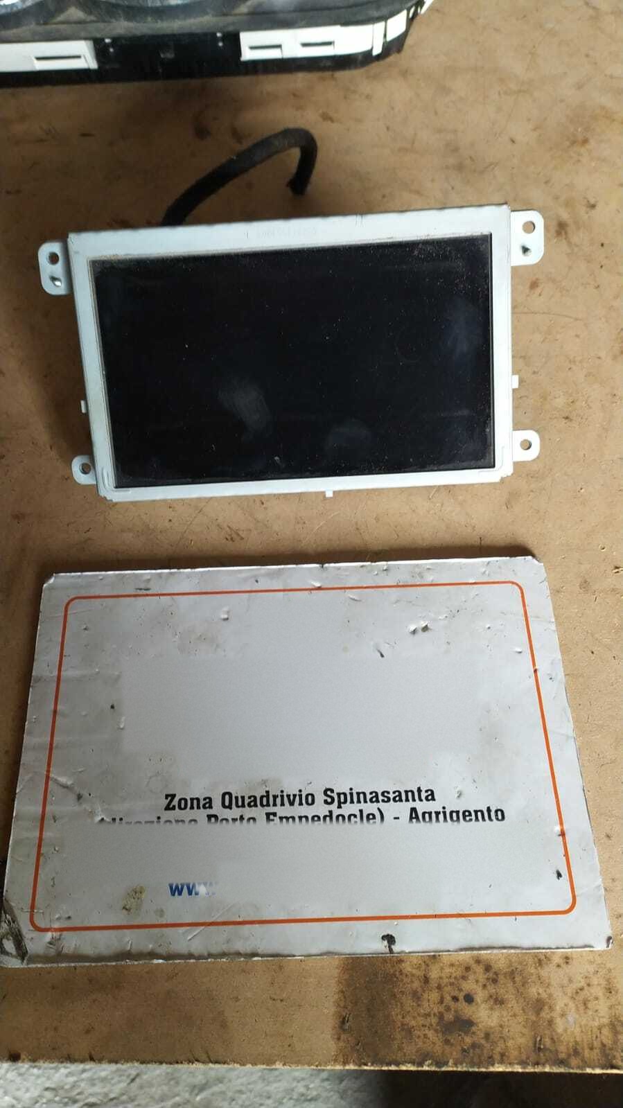 Display multifunzione - Immagine 1 di 3