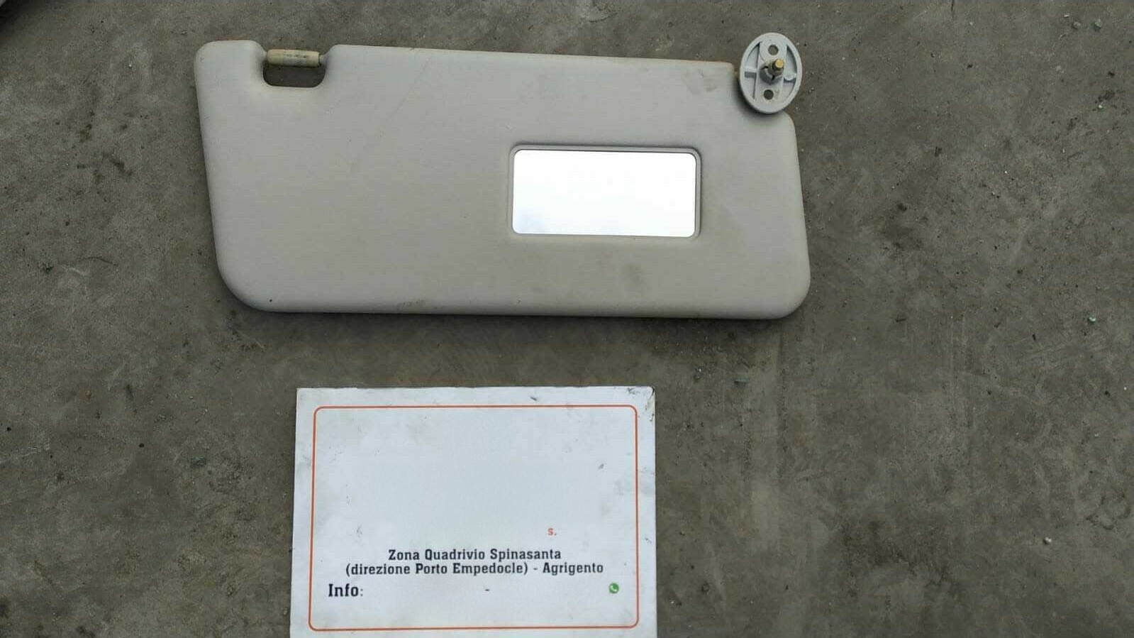 Aletta Parasole Parabrezza Destro (Rover) Usato