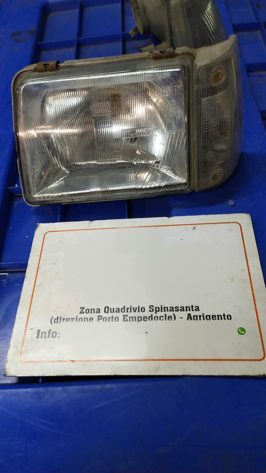 faro proiettore fanale con freccia bianca anteriore sinistro - Immagine 1 di 2