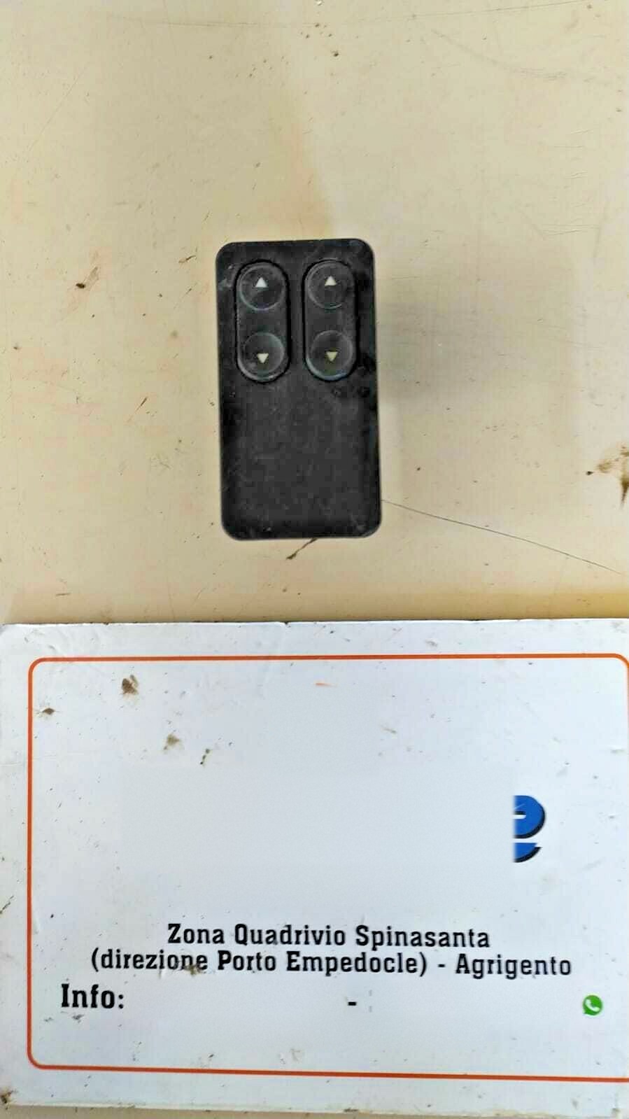 Interruttore alzacristalli porta ant. Sinistro - Immagine 1 di 2