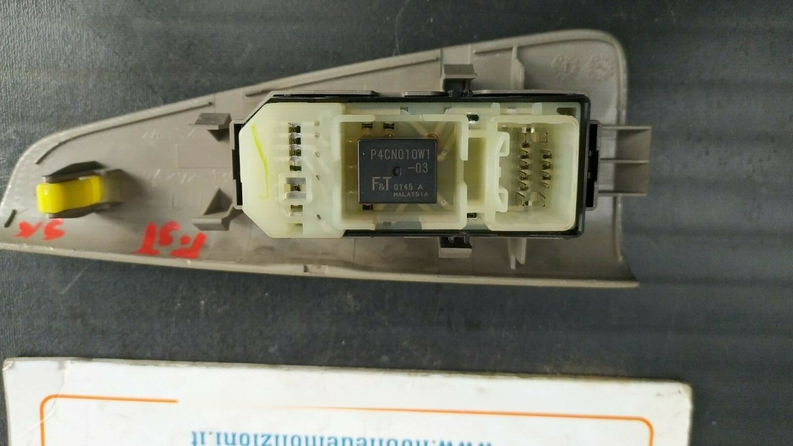 Miniatura 3