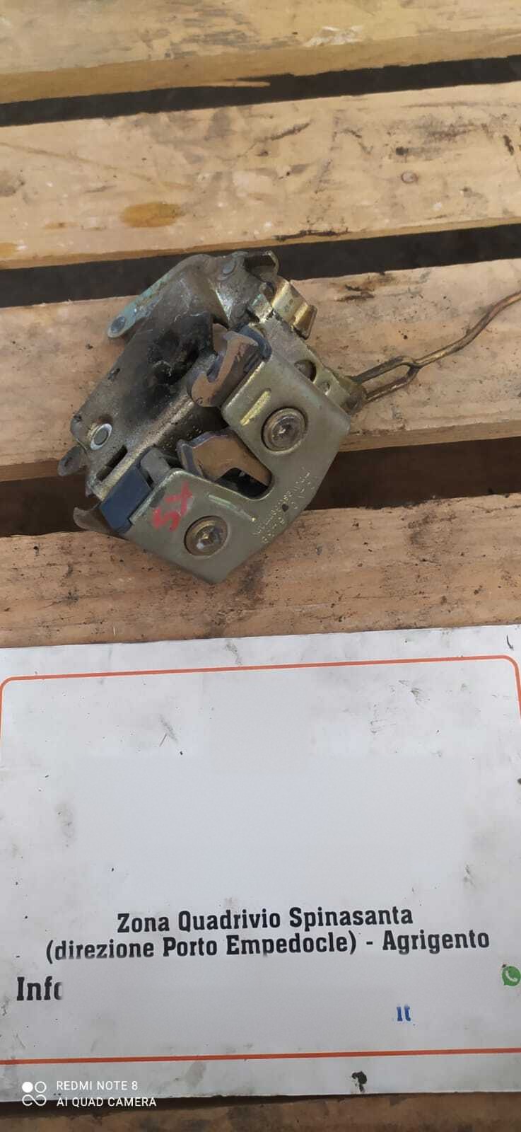 Serratura porta post. Sinistro - Immagine 1 di 2
