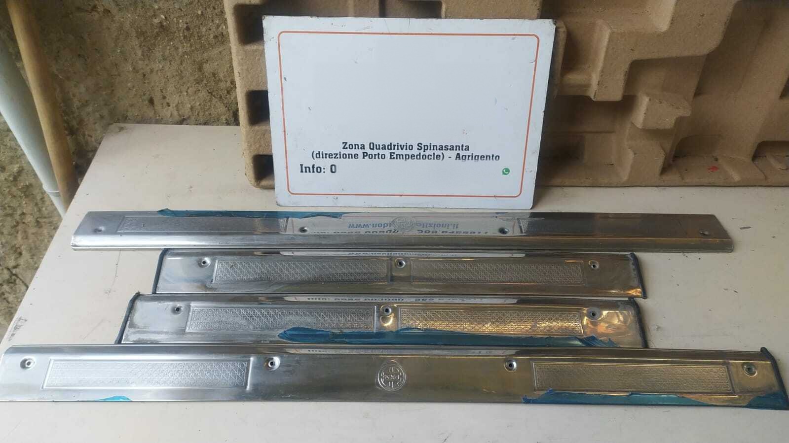 set battitacco rivestimento cromato - Immagine 1 di 5