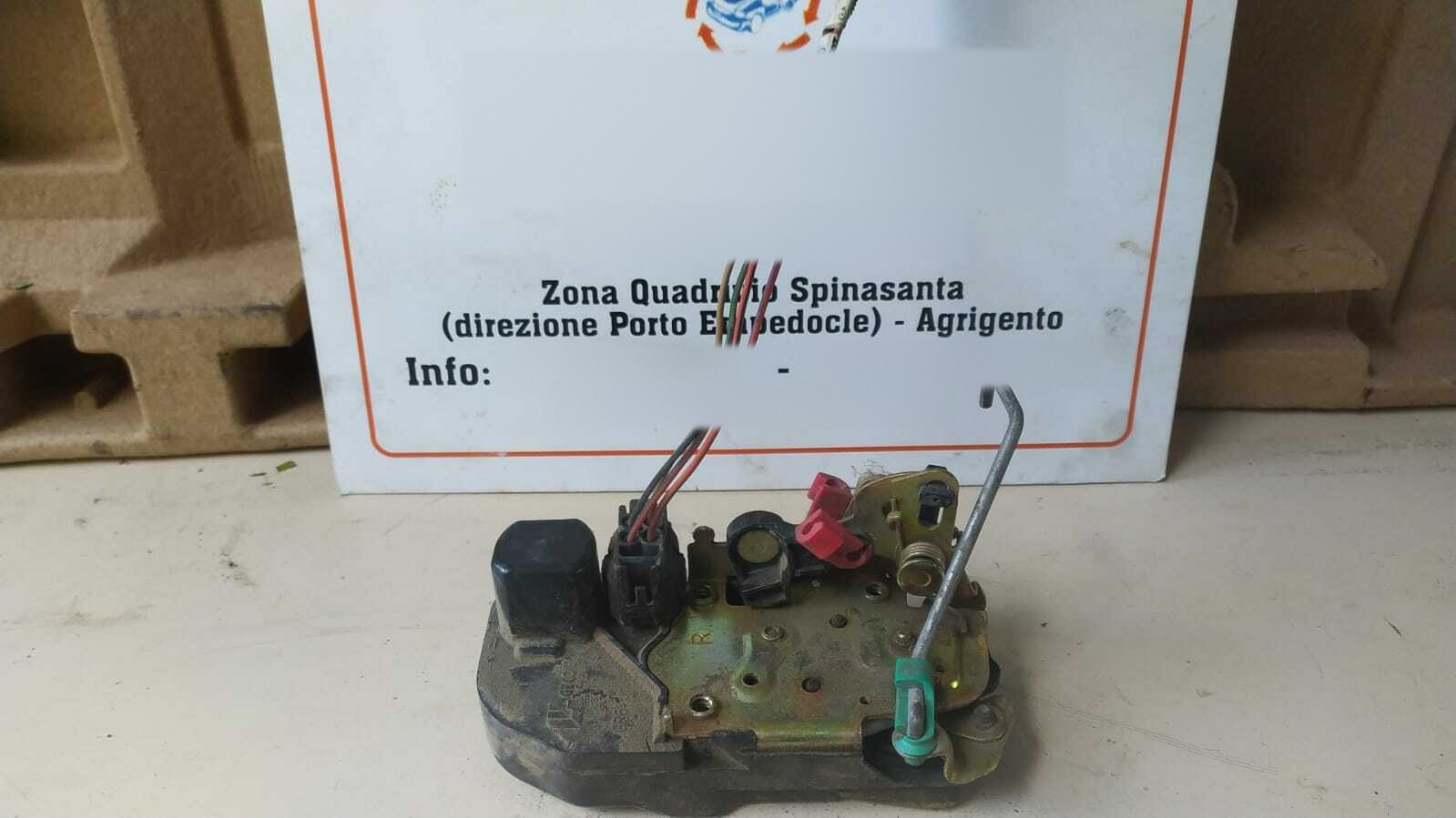 Serratura porta post. Destro - Immagine 1 di 3