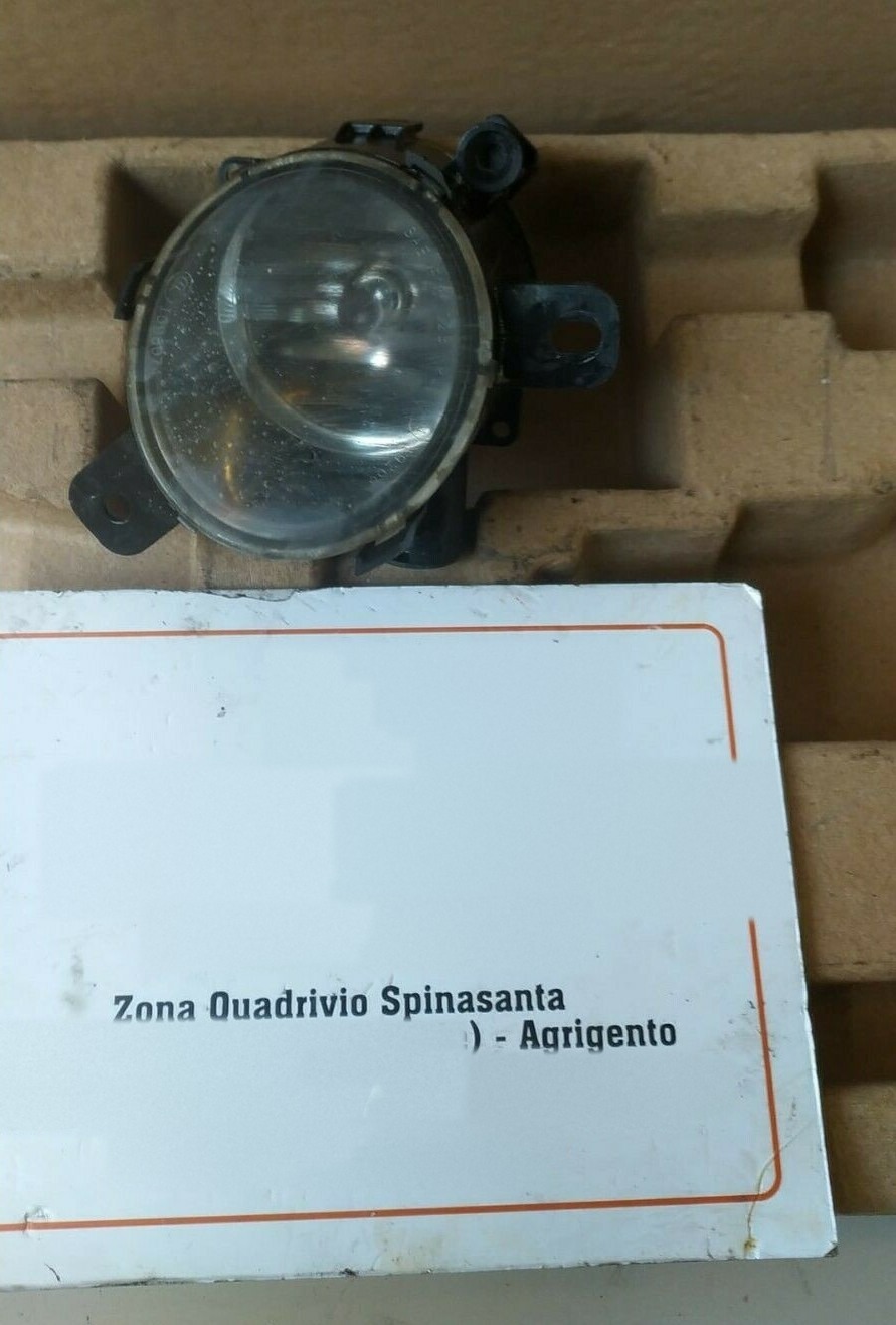faro faretto fanalino fendinebbia anteriore destro - Immagine 1 di 4