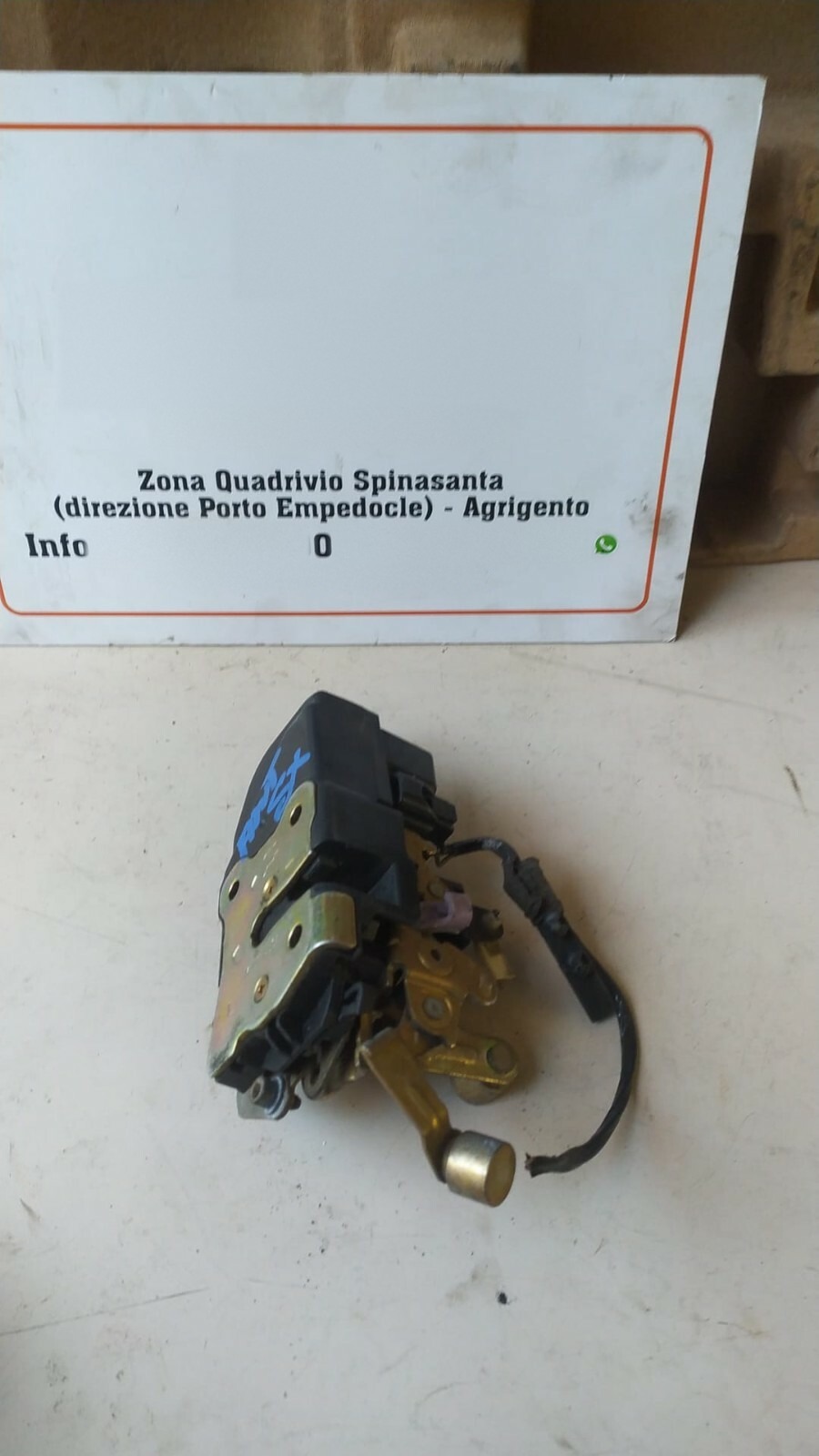 Serratura porta ant. Sinistro - Immagine 1 di 3