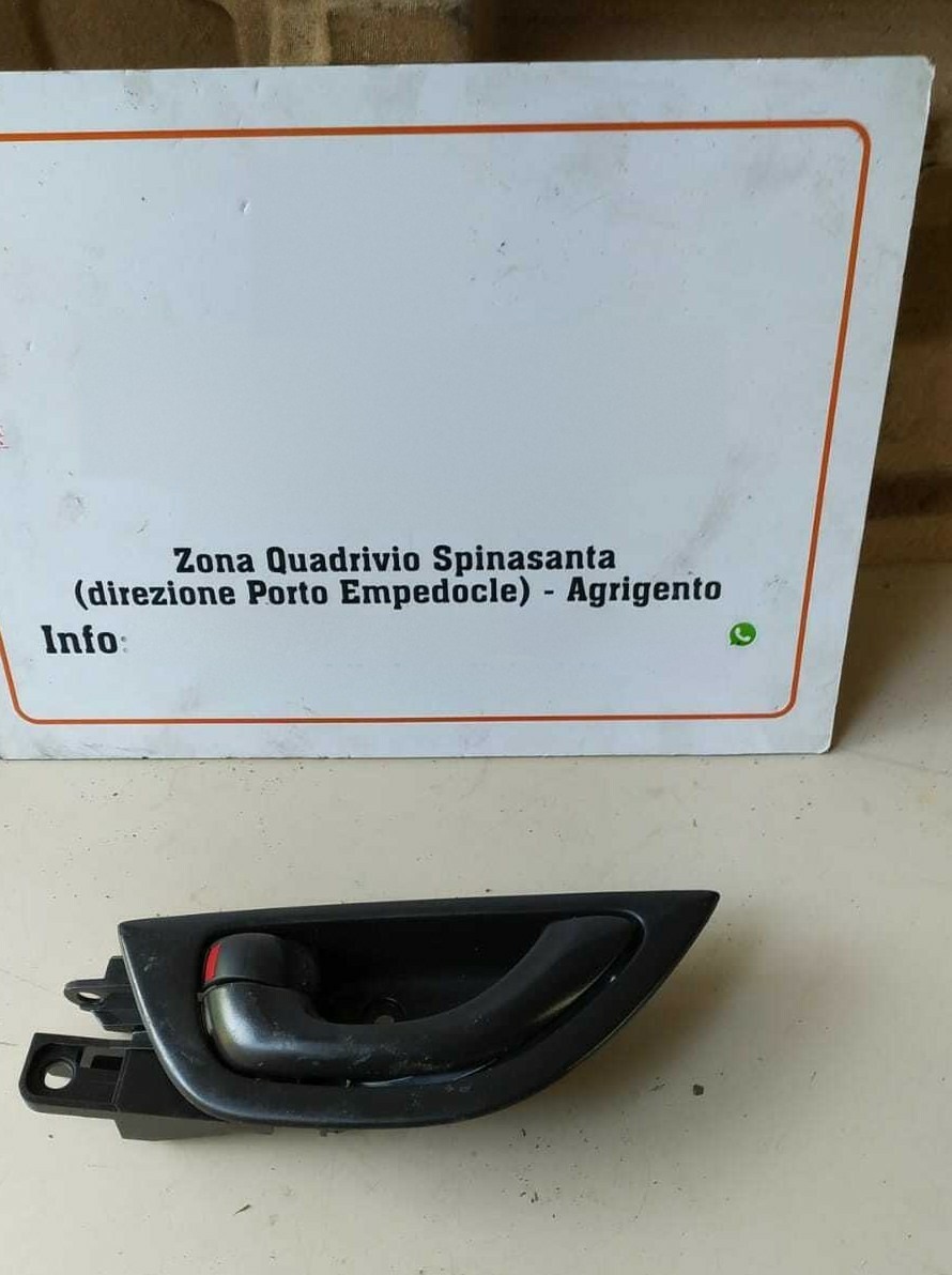 Maniglia int. apertura porta post. Sinistro - Immagine 1 di 2