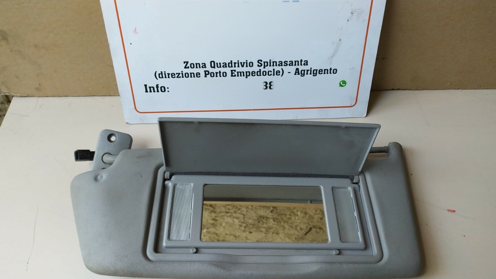 Aletta parasole parabrezza Sinistro - Immagine 1 di 4