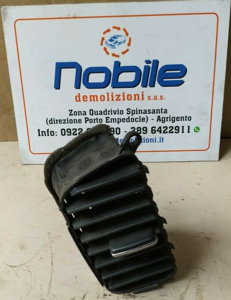 Bocchetta Aria Lat. Sinistro (Suzuki) 73620A54J00A Usato