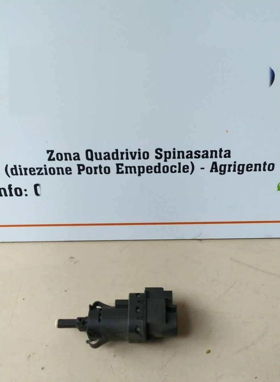 Interruttore luci stop - Immagine 1 di 3