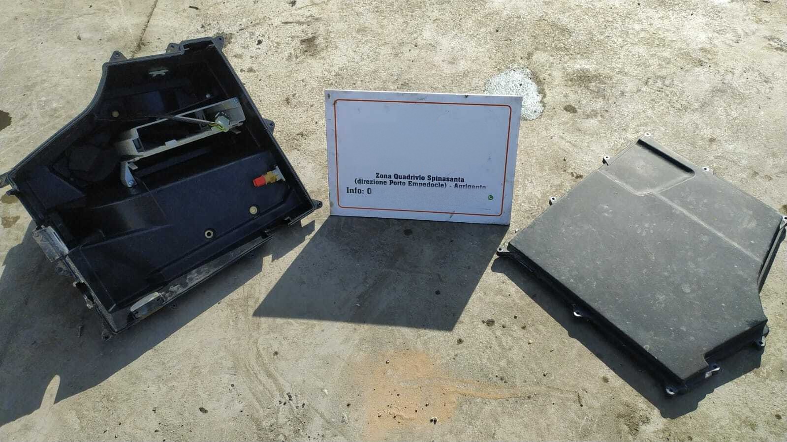 box scatola alloggio porta centraline - Immagine 1 di 5