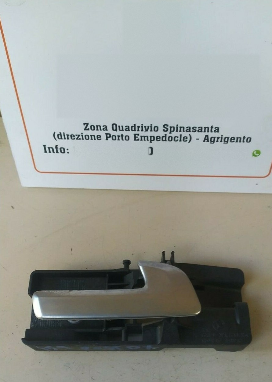 Maniglia int. apertura porta post. Destro - Immagine 1 di 2