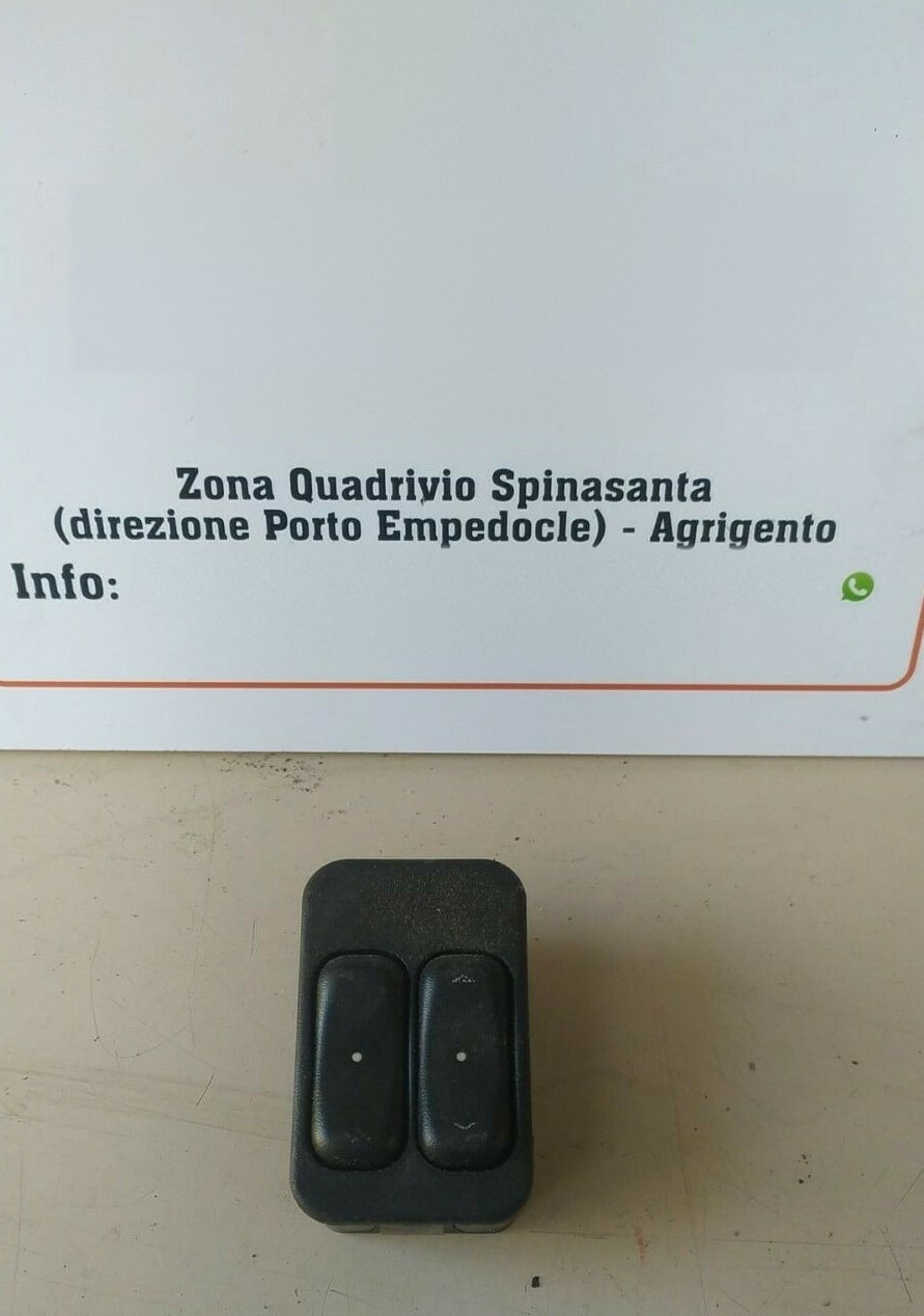 Interruttore alzacristalli porta ant. Sinistro - Immagine 1 di 3