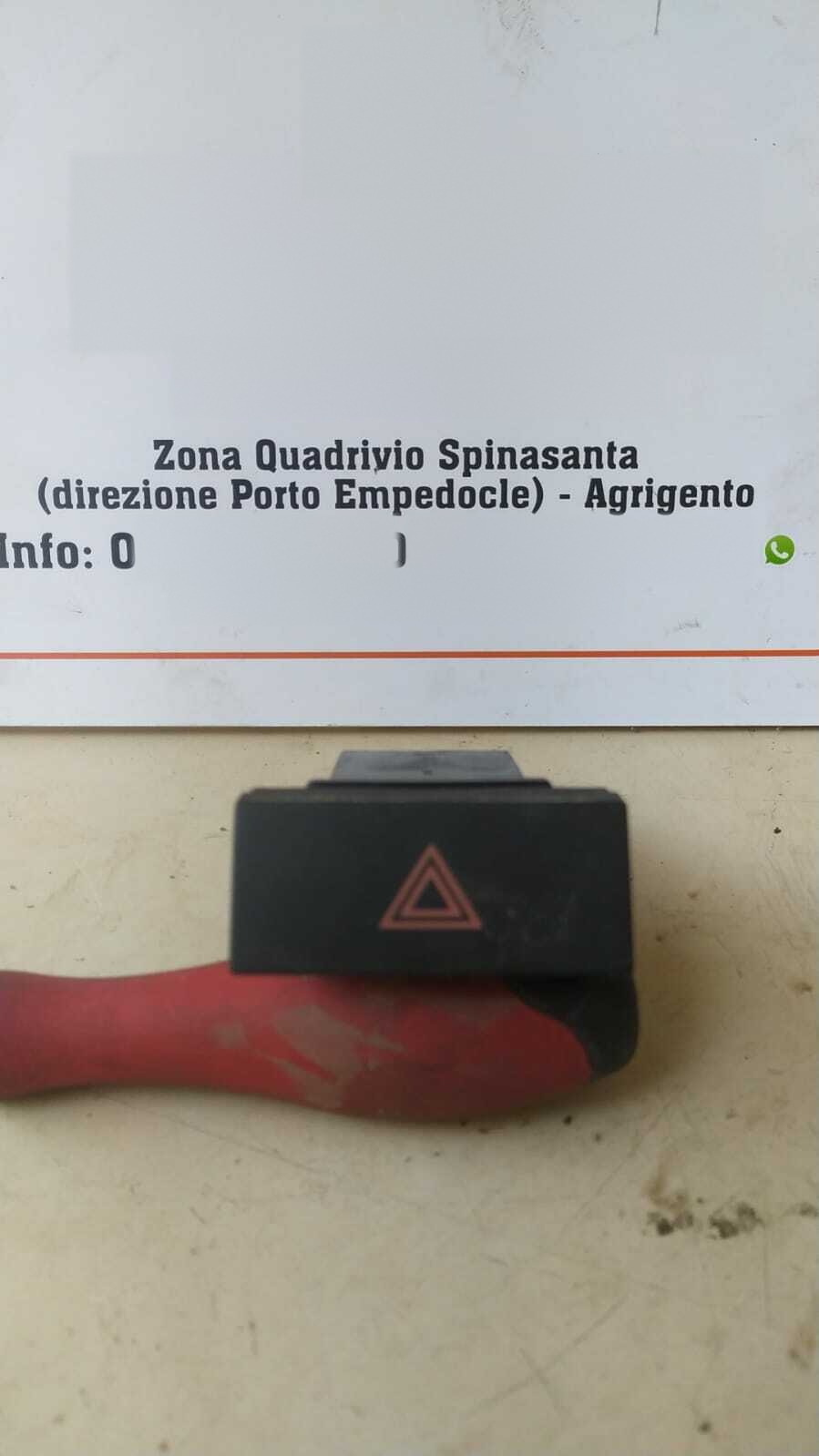 Interruttore luci emergenza - Immagine 1 di 3