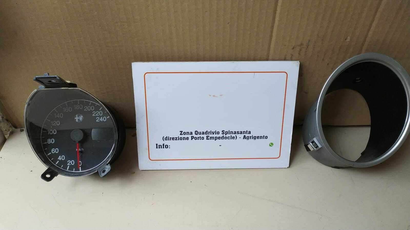 Quadro strumenti compl. - Immagine 1 di 4