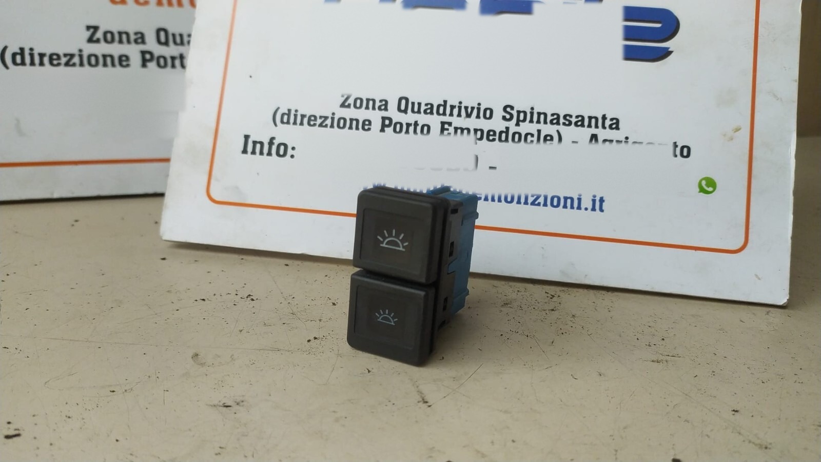 interruttore regolazione luce cruscotto - Immagine 1 di 2