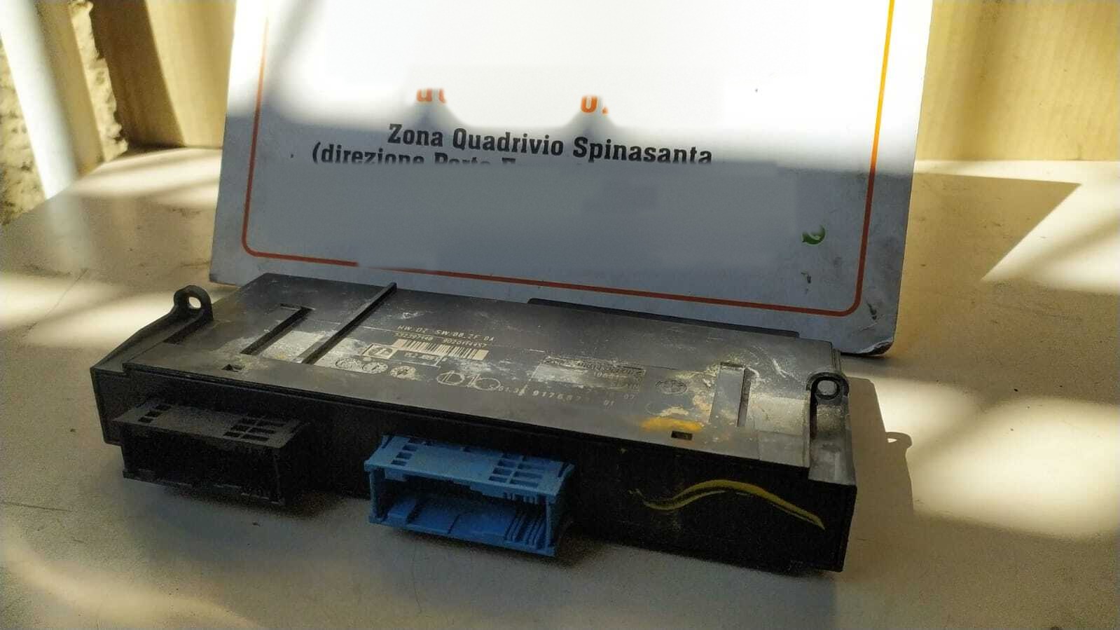 Centralina modulo di controllo comfort - Immagine 1 di 5