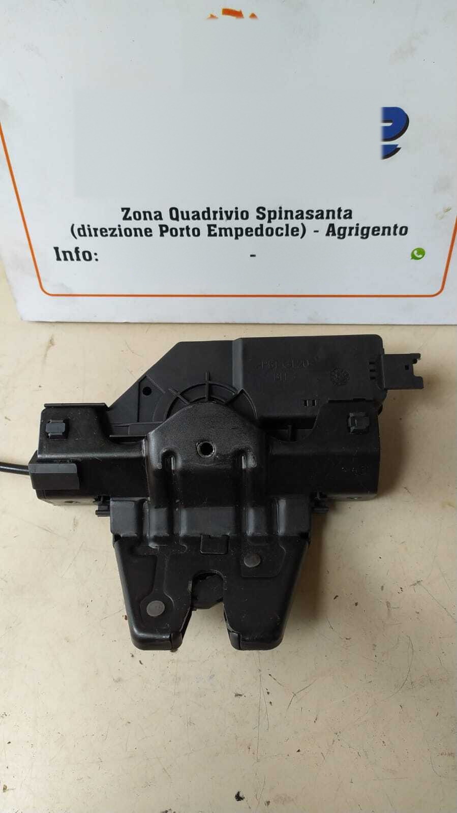 serratura cofano post. - Immagine 1 di 4