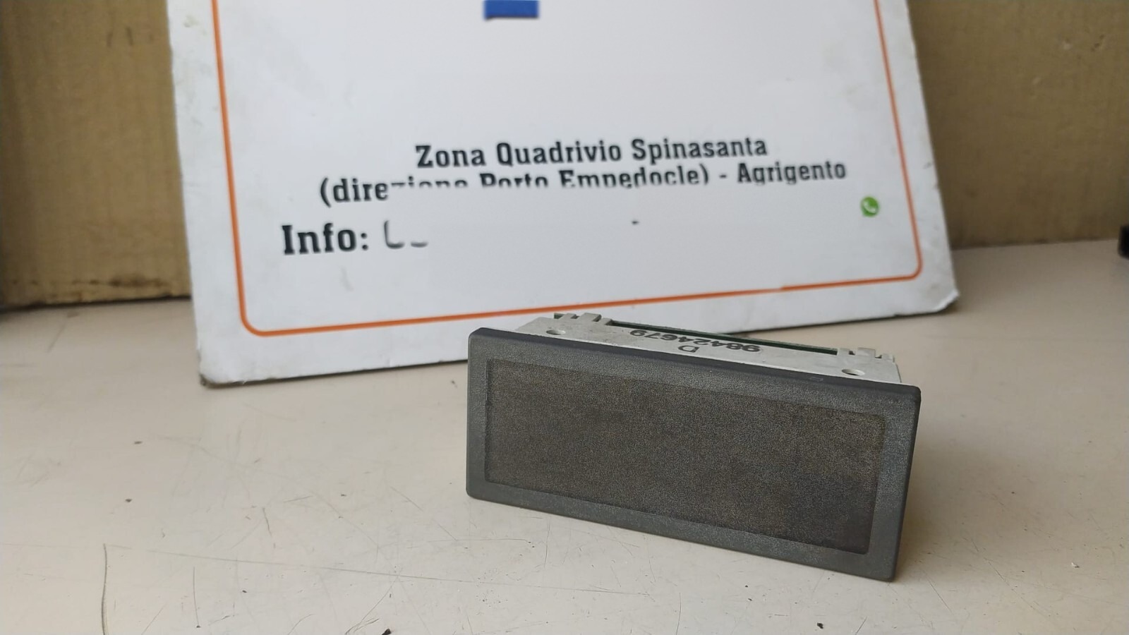 Quadro spie - Immagine 1 di 3