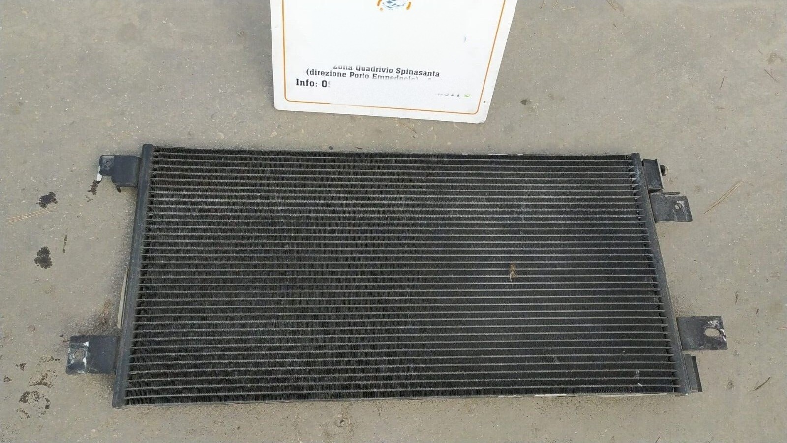 Condensatore a/c - Immagine 1 di 5
