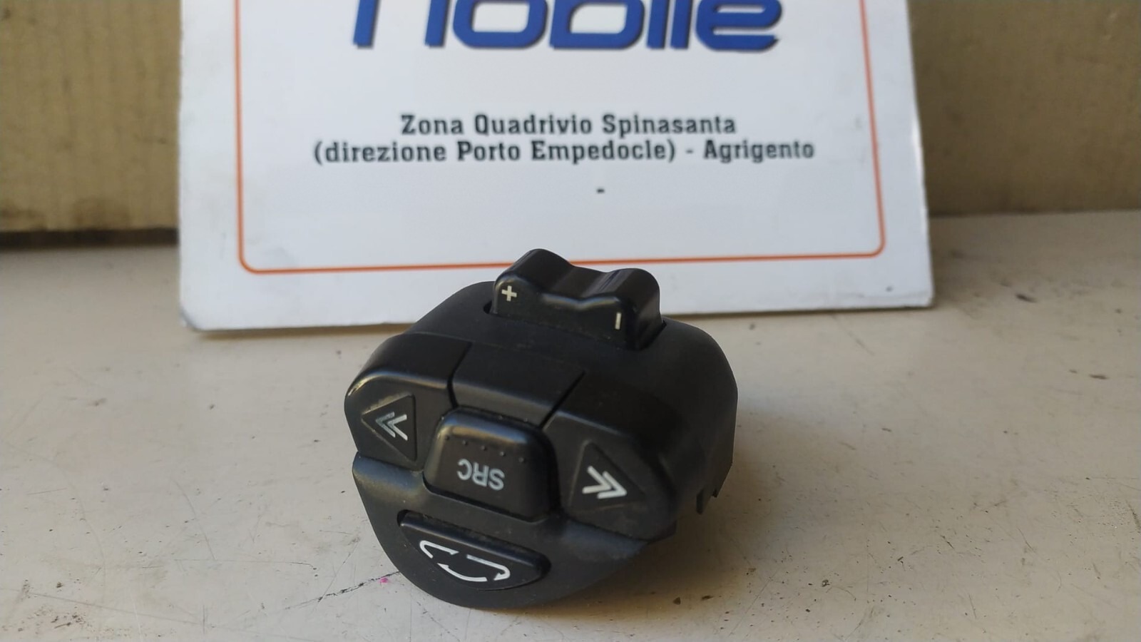 interruttore comando autoradio volante - Immagine 1 di 4