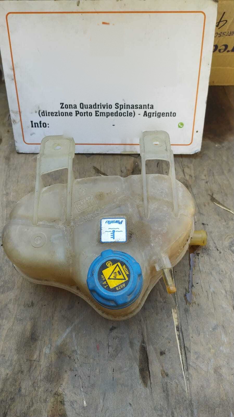 vaschetta compensazione radiatore - Immagine 1 di 3