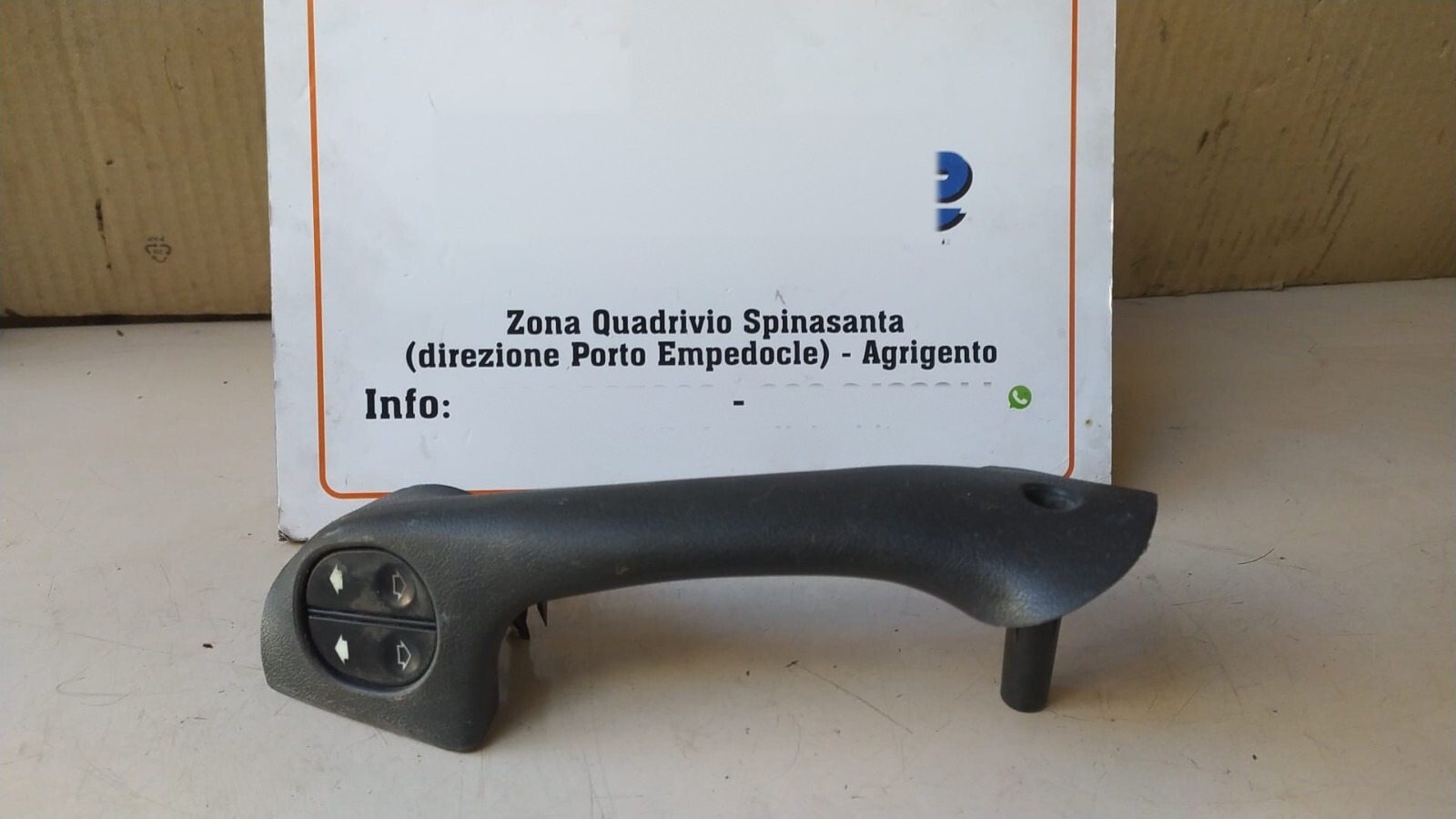 Interruttore alzacristalli porta ant. Sinistro - Immagine 1 di 4
