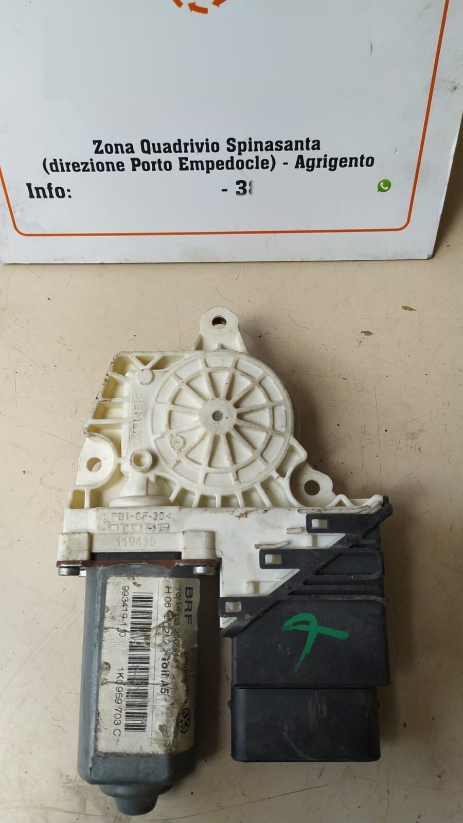 Motorino alzacristallo porta post. Sinistro - Immagine 1 di 4