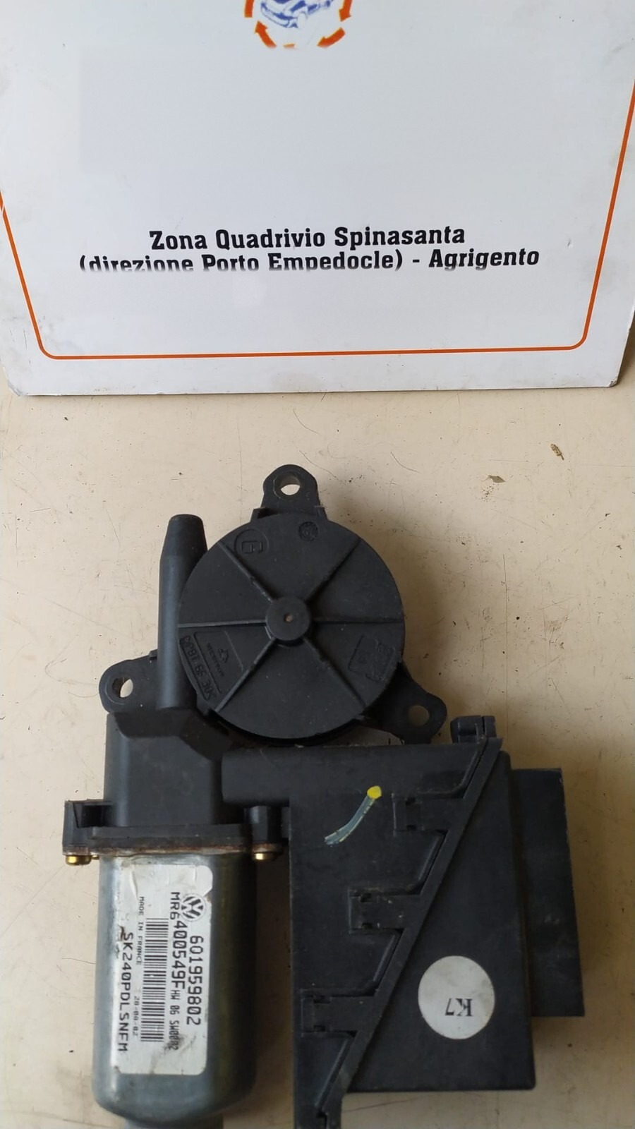 Motorino alzacristallo porta ant. Destro - Immagine 1 di 5
