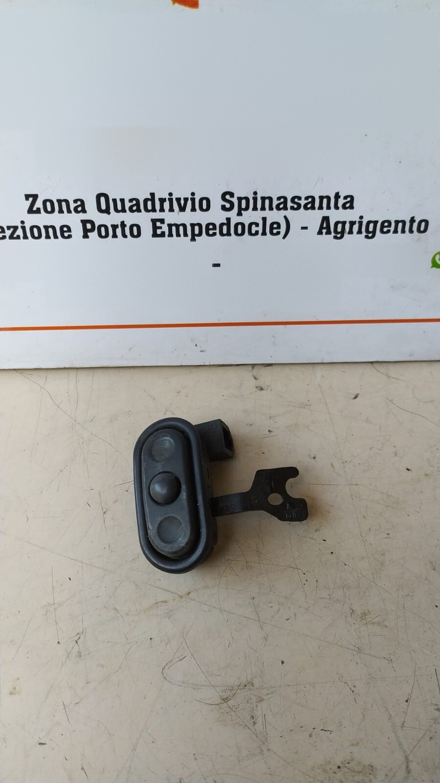 Blocco comandi autoradio Sinistro - Immagine 1 di 3