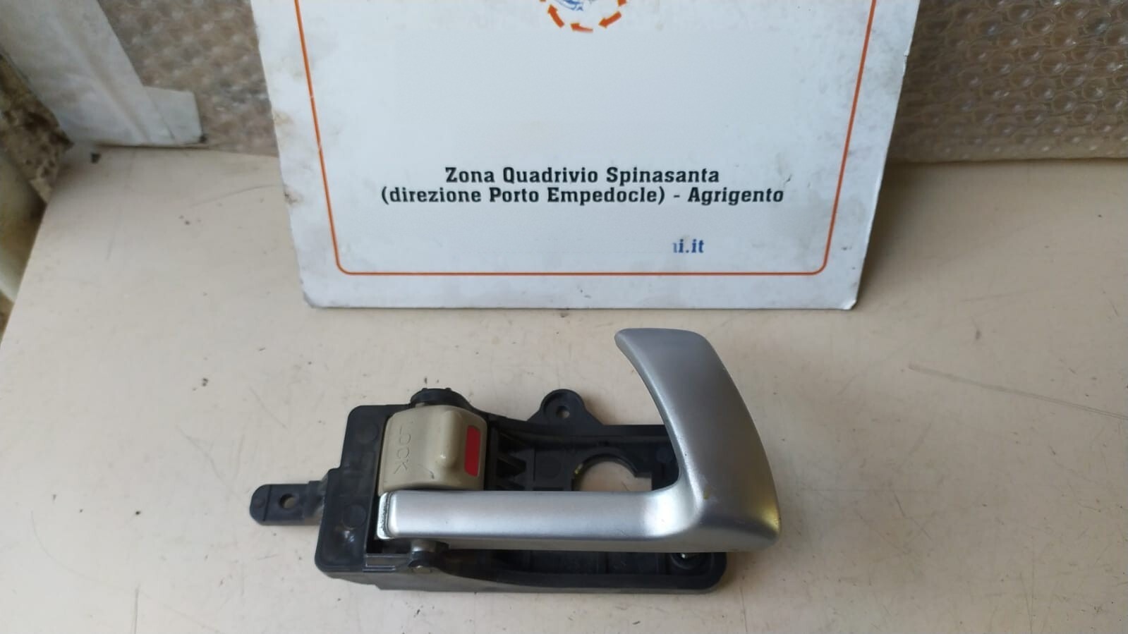 maniglia interna anteriore posteriore destro - Immagine 1 di 2