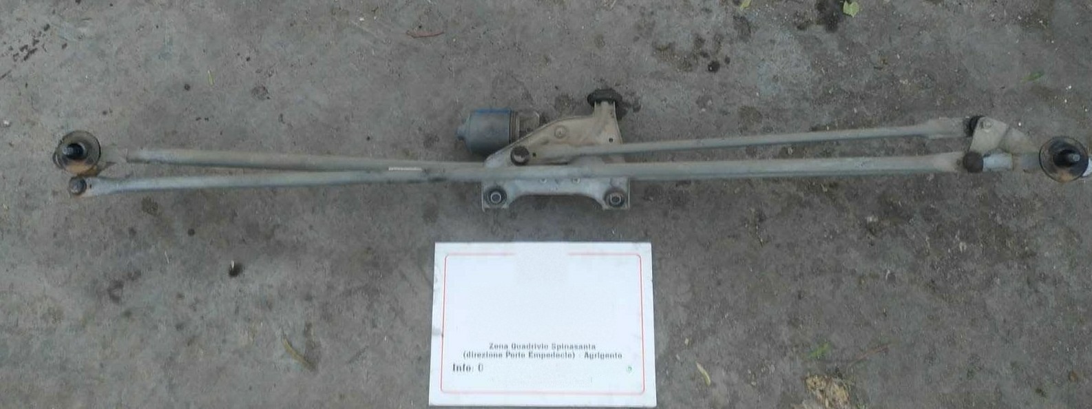 Meccanismo tergiparabrezza con motorino - Immagine 1 di 4