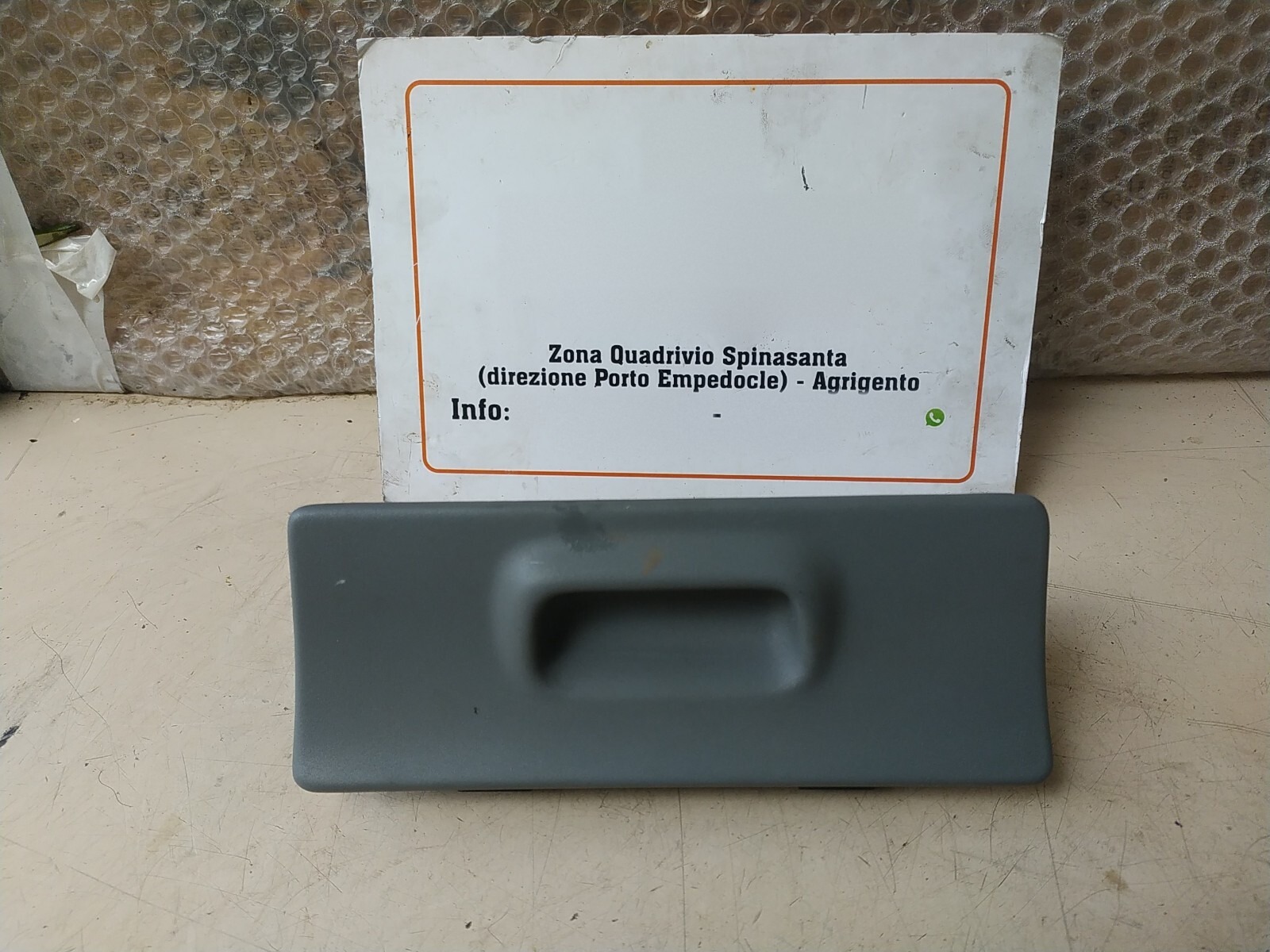 Posacenere Ant. (Renault) 7700822235 Usato
