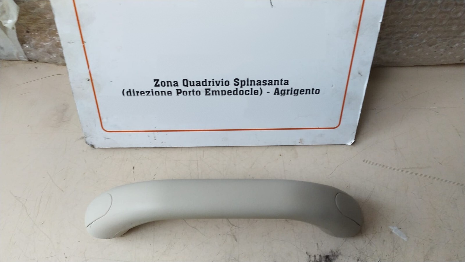 Maniglia int. ant. tetto - Immagine 1 di 2