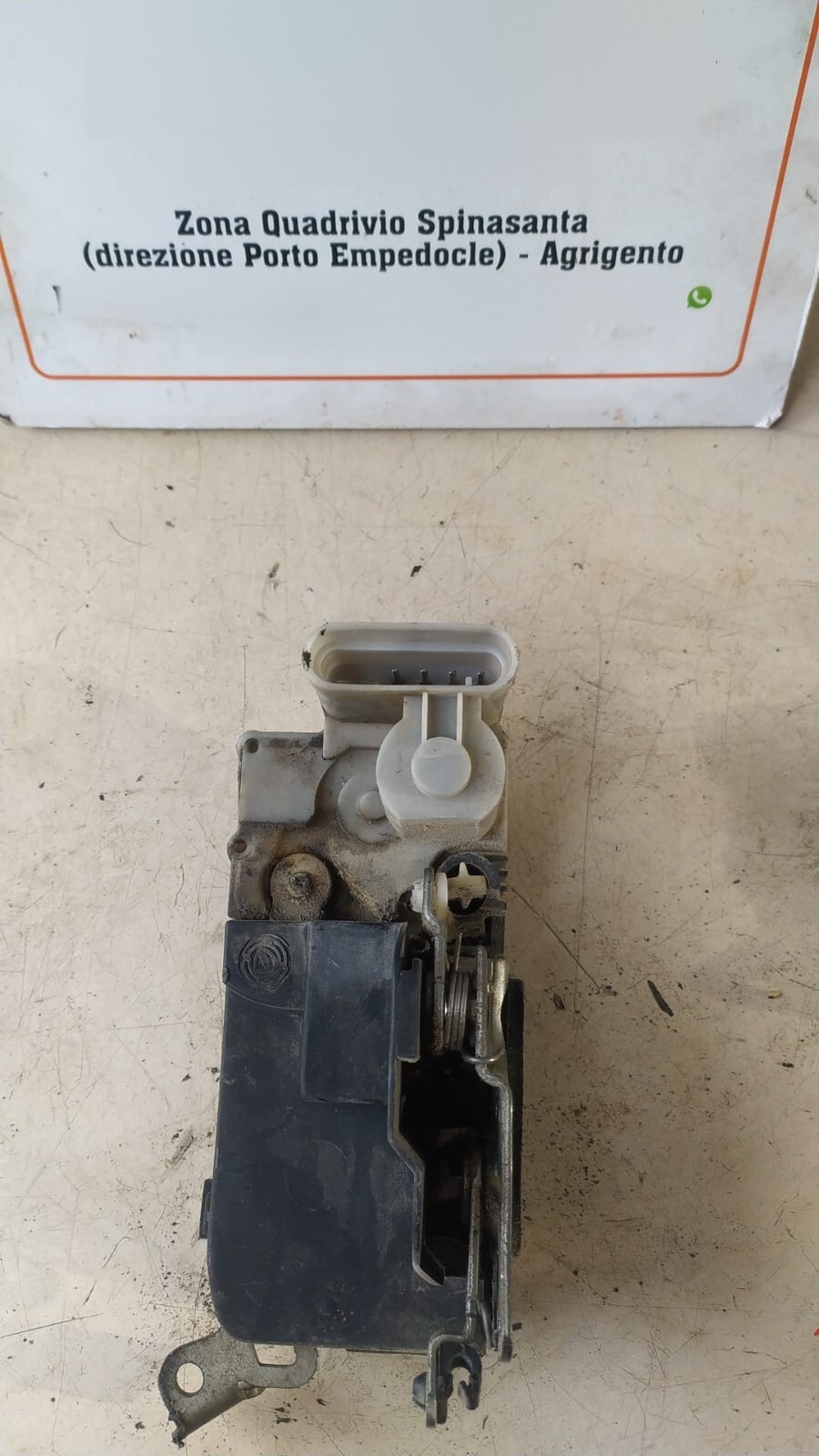 Serratura porta post. Sinistro - Immagine 1 di 3