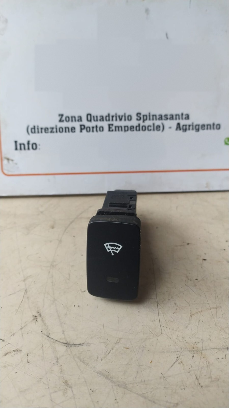 Interruttore Parabrezza Termico (Hyundai) 8199ABS2 Usato