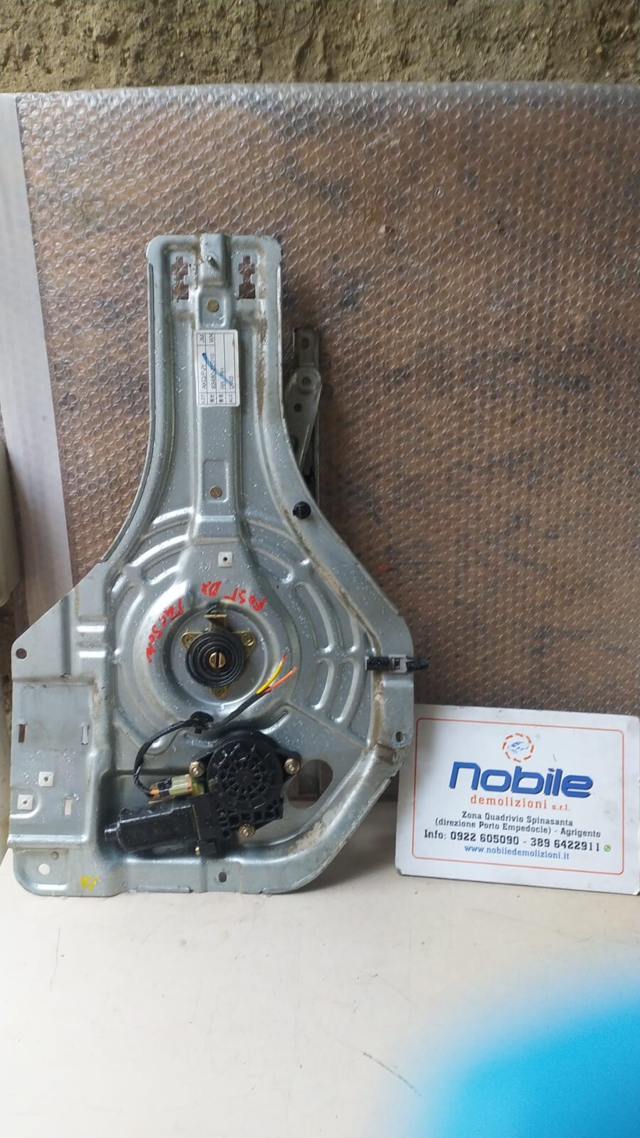 Motorino Alzacristallo Porta Post. Destro (Hyundai) 834802E010 Usato