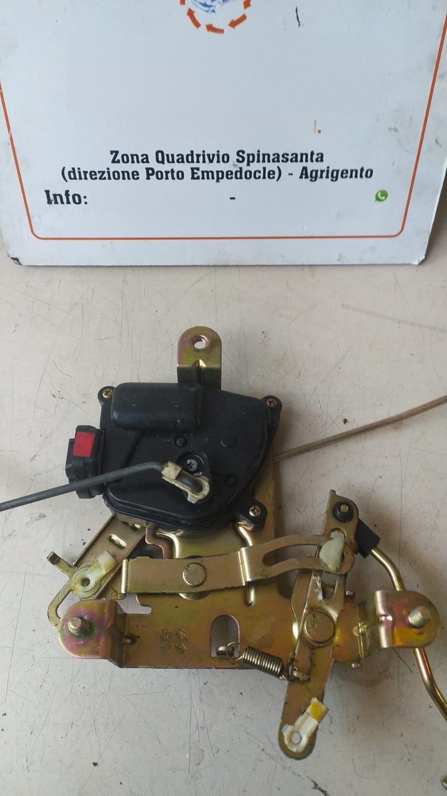 meccanismo motorino attuator apertura portellone posteriore - Immagine 1 di 5