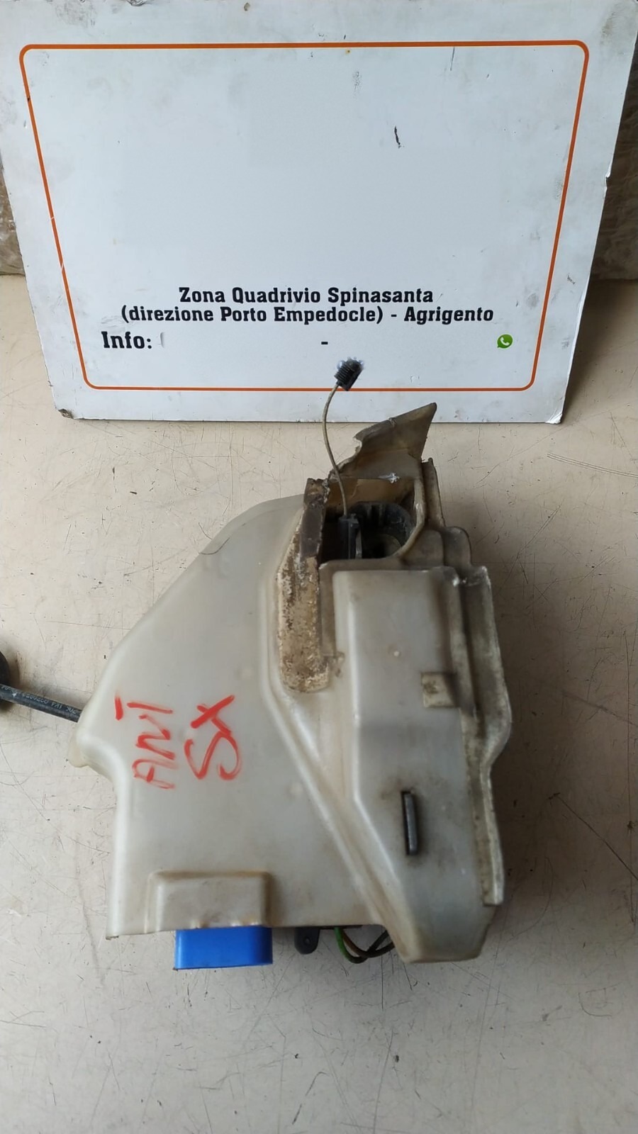 Serratura porta ant. Sinistro - Immagine 1 di 4