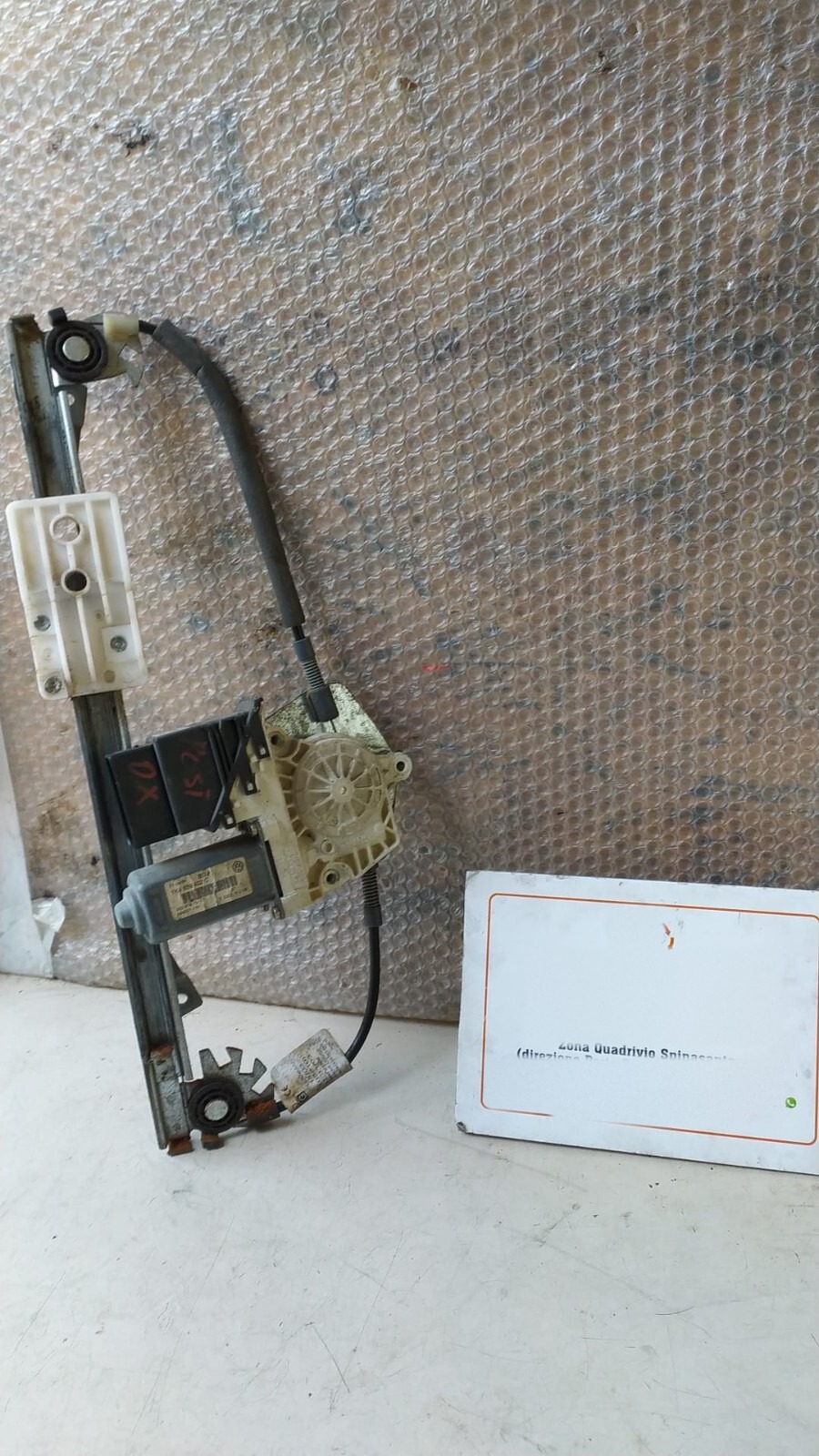 motorino alzacristallo posteriore destro - Immagine 1 di 5