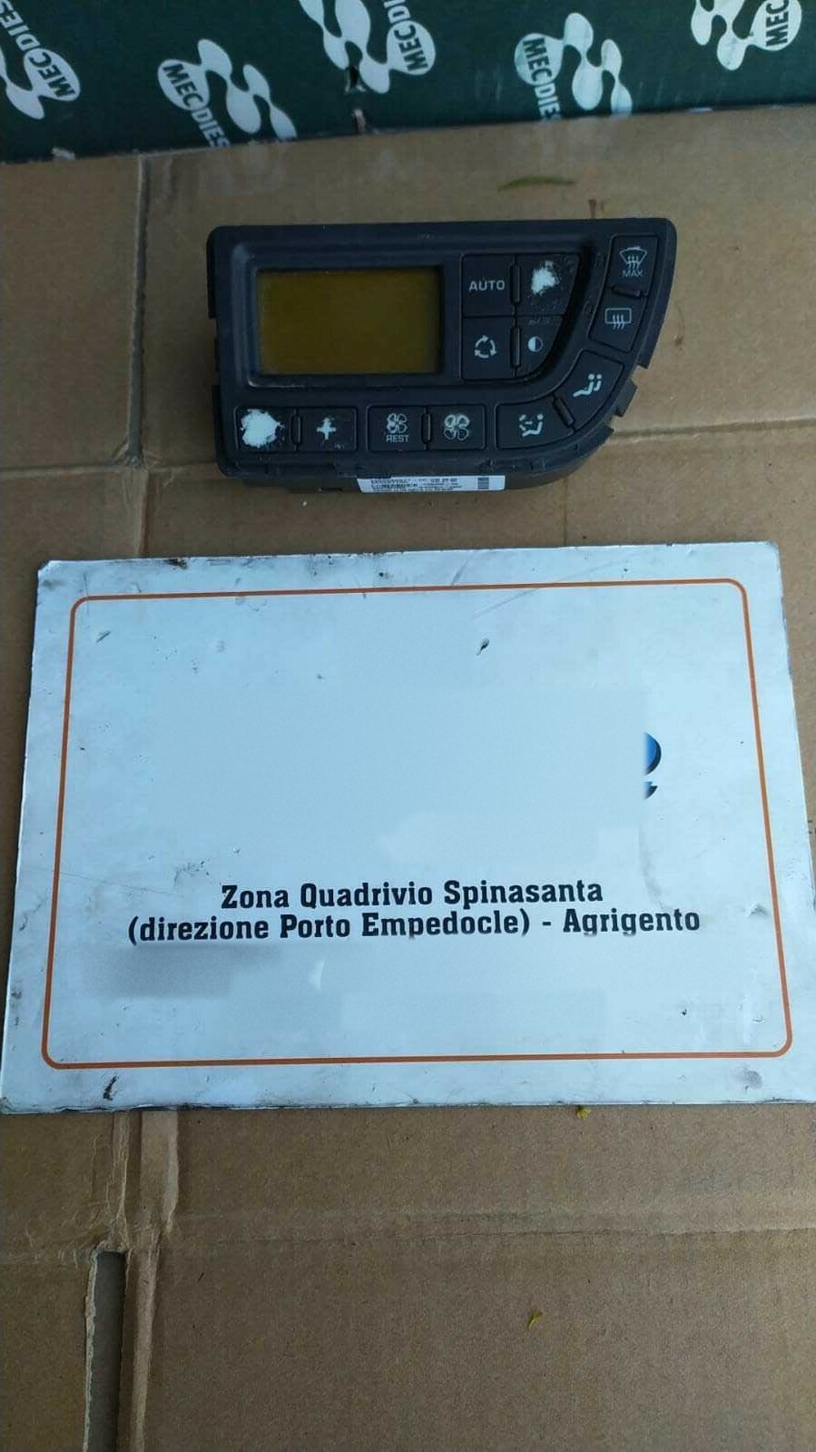 comando centralina aria condizionata bocchetta sinistro - Immagine 1 di 4