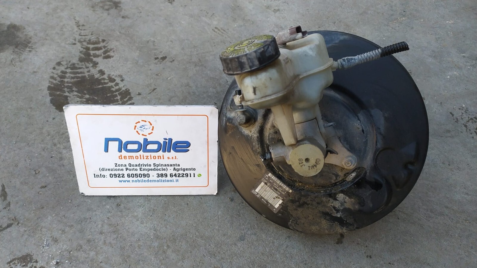 Servofreno Pompa Freno Con Vaschetta (Peugeot) 1400520580 Usato
