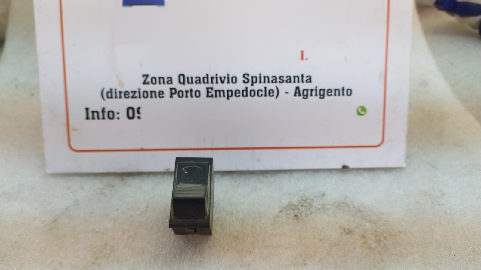 interruttore tasto tergicristallo - Immagine 1 di 3
