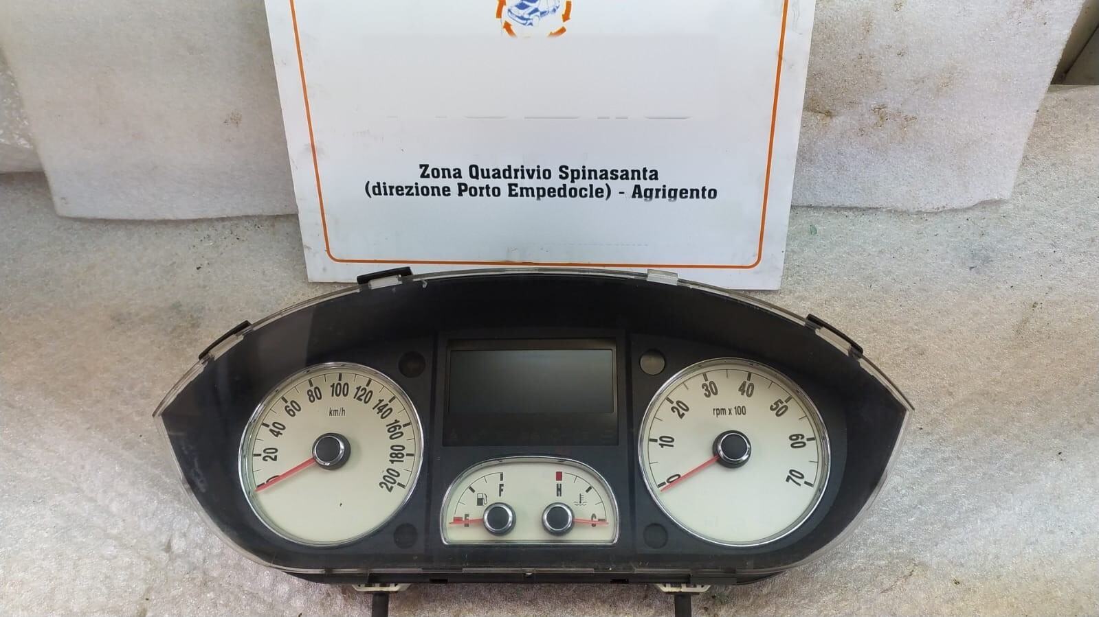 Quadro strumenti compl. - Immagine 1 di 5