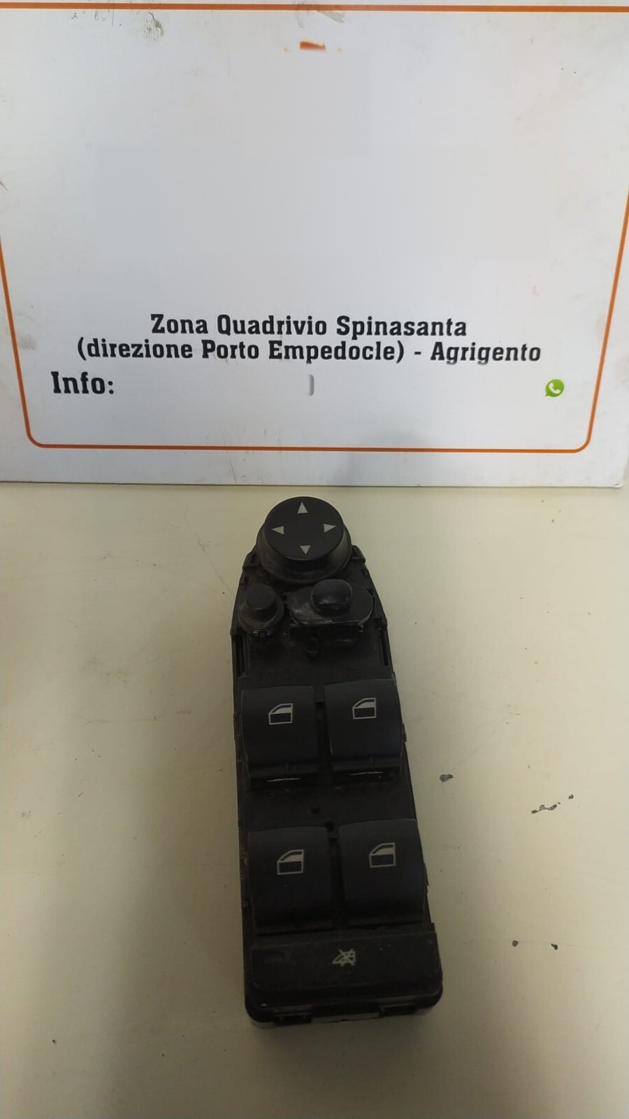 Interruttore alzacristalli porta ant. Sinistro - Immagine 1 di 4