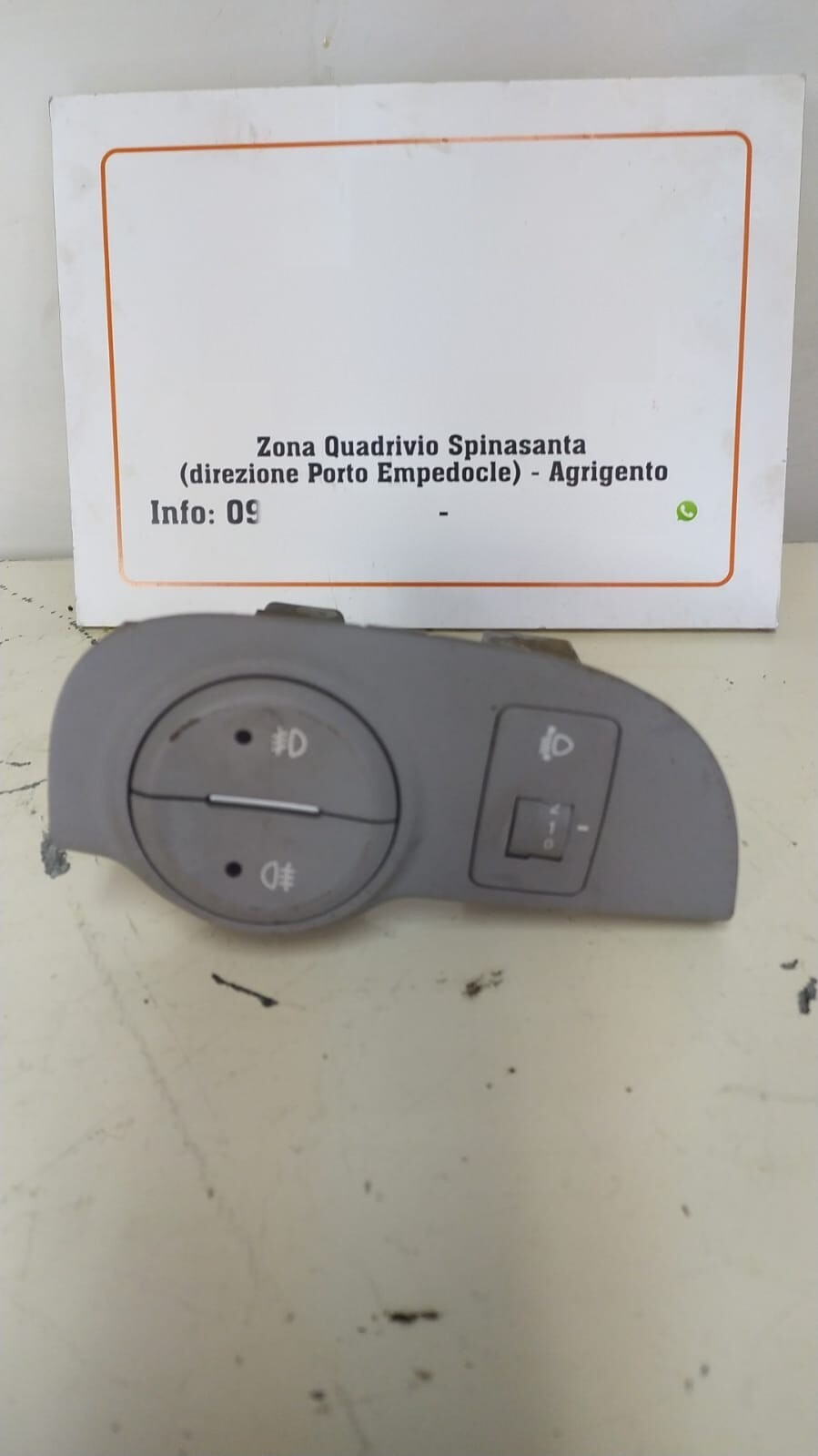 comando interruttore fendinebbia regolazione luci fari - Immagine 1 di 4