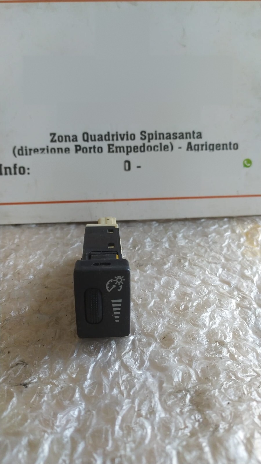 potenziometro luminosità quadro strumenti - Immagine 1 di 3