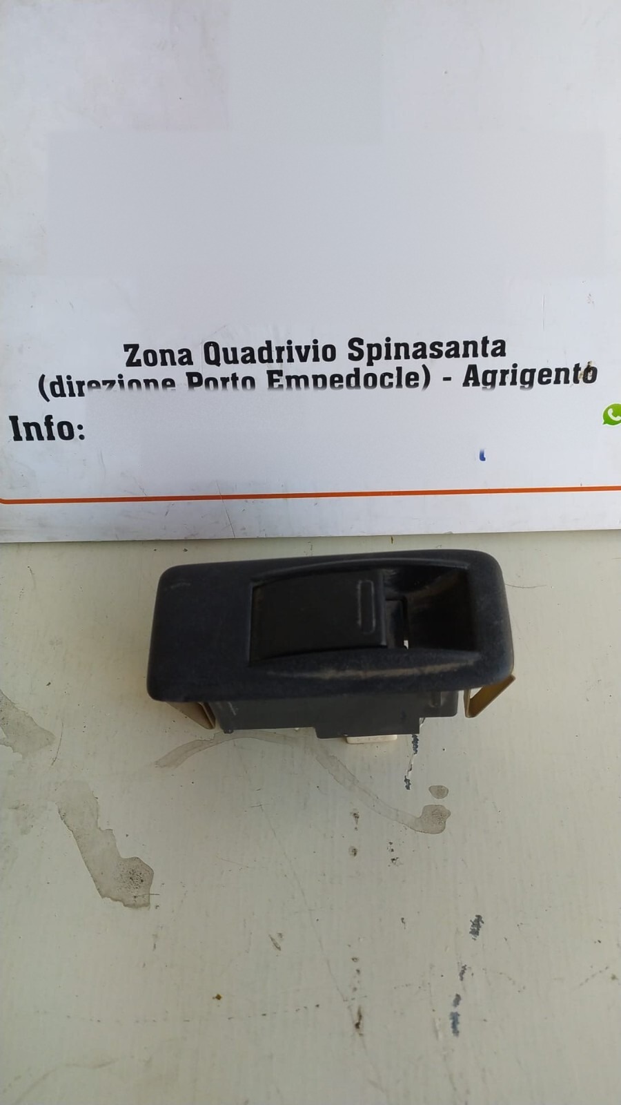 blocco comandi alzacristalli - Immagine 1 di 4
