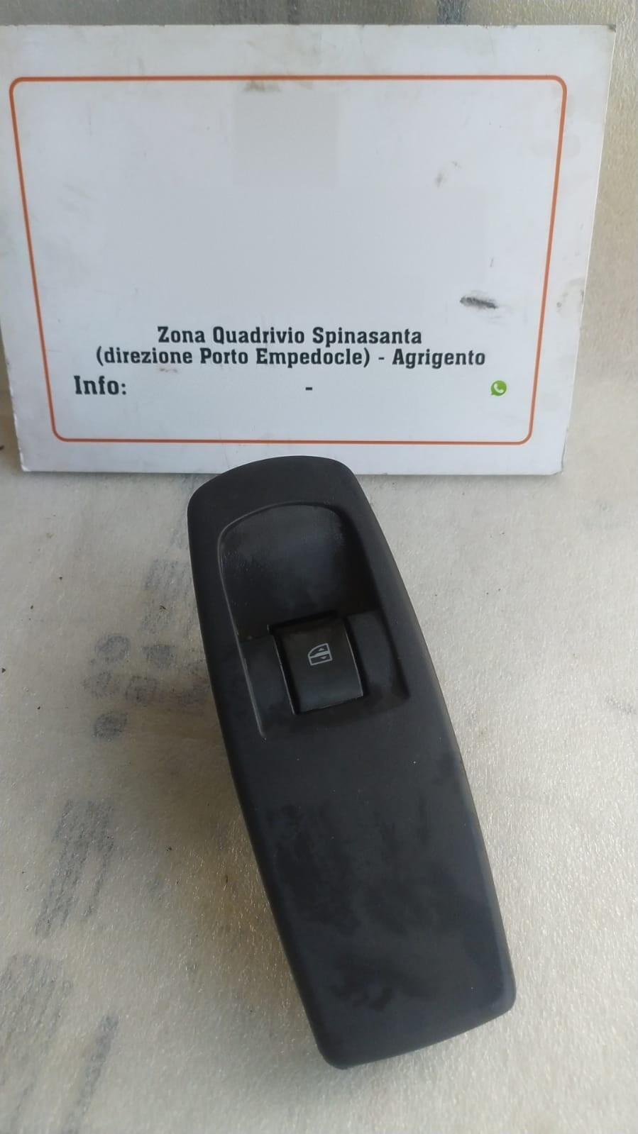 Interruttore alzacristalli porta ant. Destro - Immagine 1 di 4