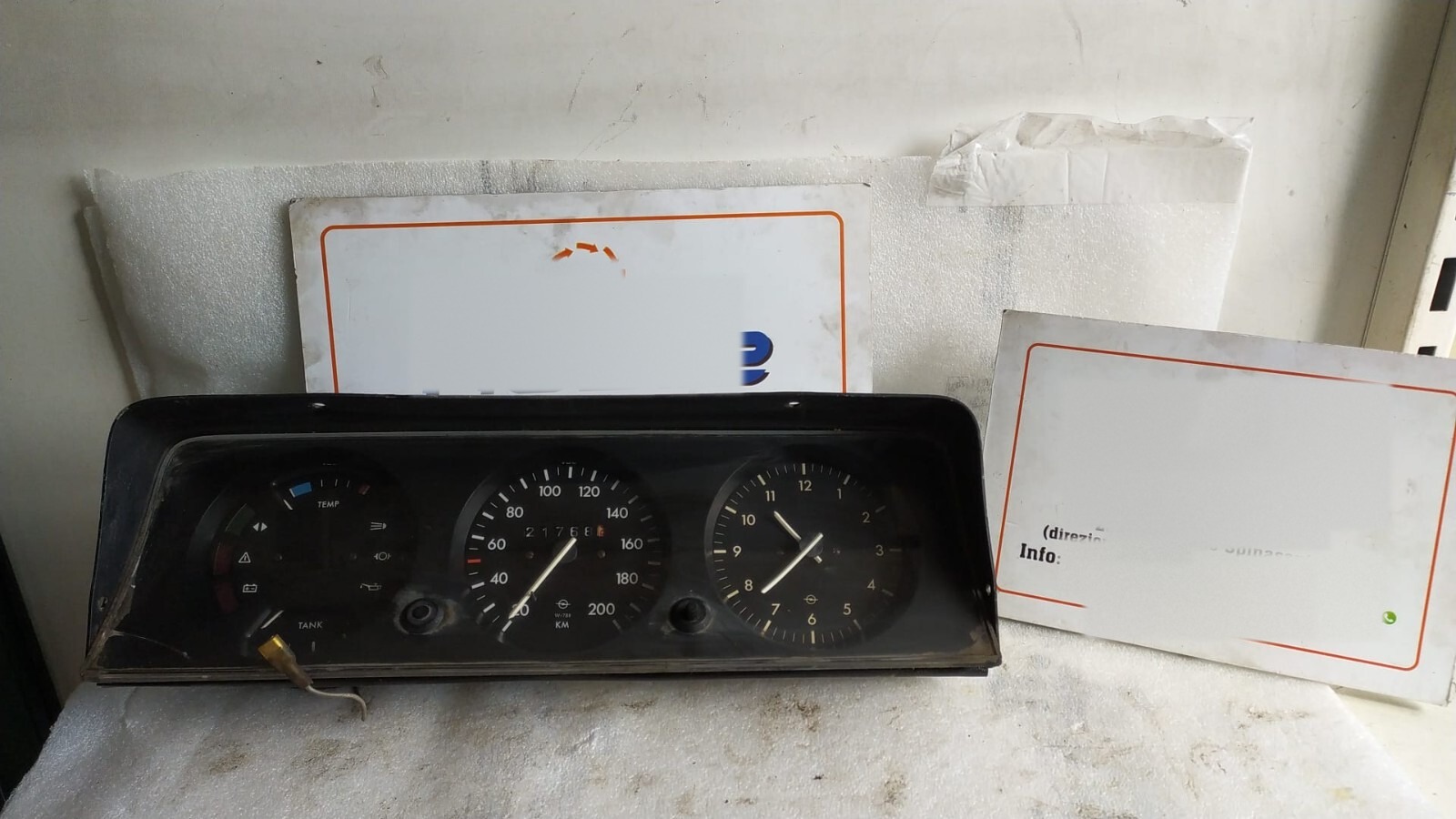 Quadro strumenti compl. - Immagine 1 di 9